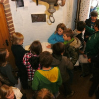 Jeder Schüler konnte sich in das Gästebuch im Stadtturm eintragen.